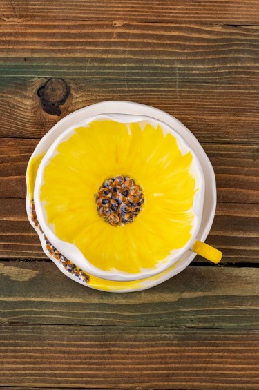 فنجان وردة الشمس