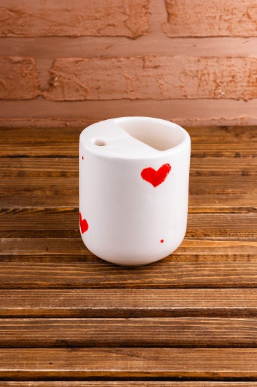 كوب تنقل قلوب