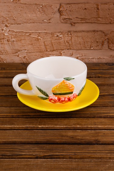 كوب الزهور الندية