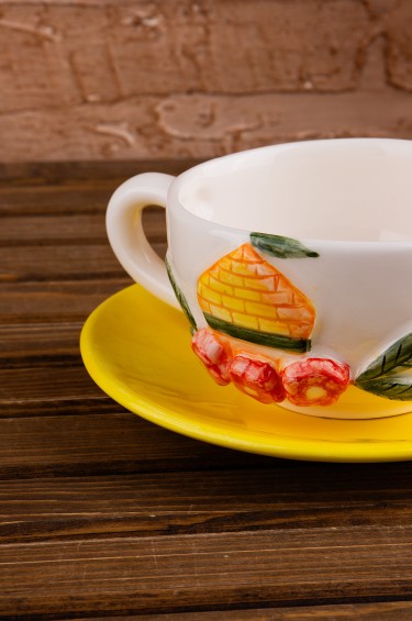 كوب الزهور الندية