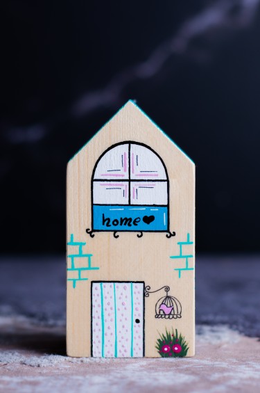 بيت فلونة المكعب