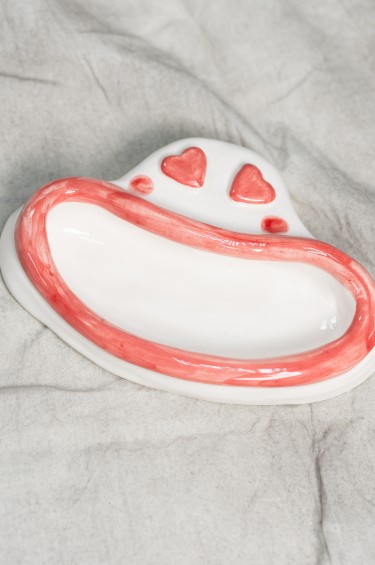 فم الشكولاته 2 للمكسرات